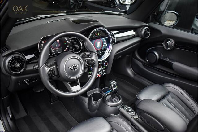 Mini COOPER S Cabrio 2.0 F1 Aut. | Yours | Carplay | Lounge Leder | PDC | 17"LM | Midnight Black