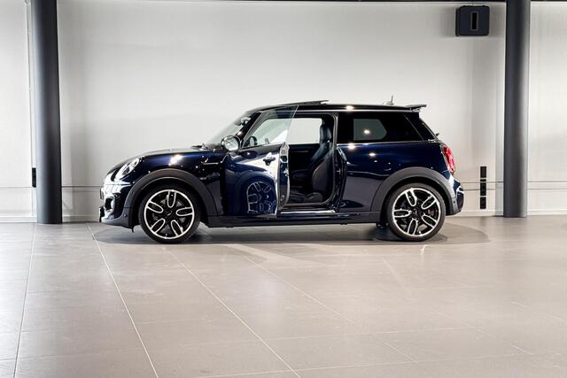 Mini COOPER S 3-Deurs 2.0 Hammersmith | JCW | Glazen Panoramadak | Harman Kardon | Stoelverwarming |