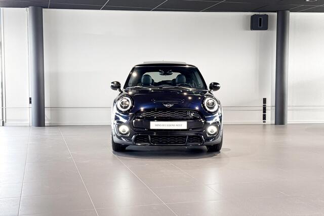 Mini COOPER S 3-Deurs 2.0 Hammersmith | JCW | Glazen Panoramadak | Harman Kardon | Stoelverwarming |