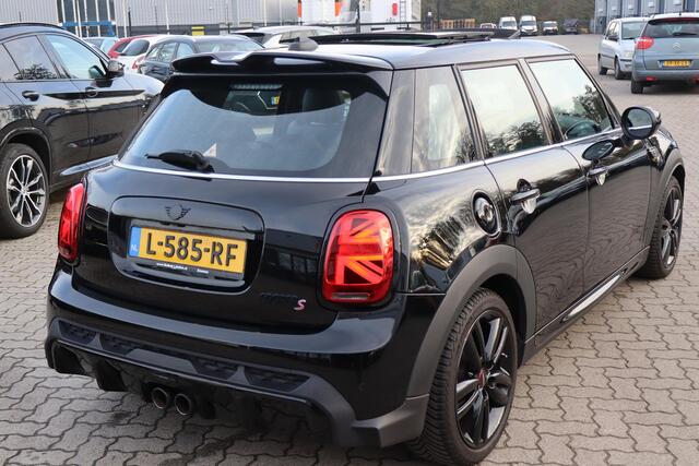 Mini COOPER S Mini 2.0 John Cooper Works Panoramadak, Schuif- kanteldak, Climate control, Stoelverwarming, Camera,