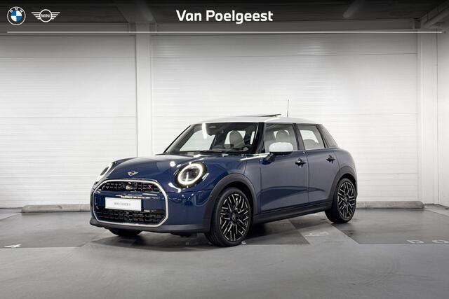Mini COOPER S 5-Deurs 2.0 Favoured XL | Panoramadak | Head-Up Display | Stoelverwarming