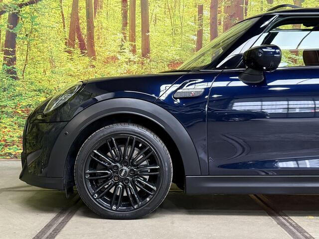 Mini COOPER S 2.0 178 PK Automaat 3-Deurs LCI Facelift Leder Sportstoelen Panodak LED Head Up Keyless Camera Navi Harman Kardon