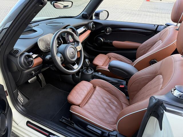 Mini COOPER S Cabrio 2.0 John Cooper Works