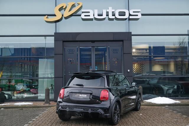 Mini COOPER S Mini 2.0 John Cooper Works JCW Panoramadak Black edition Schaalstoelen NLauto BOMVOL!!