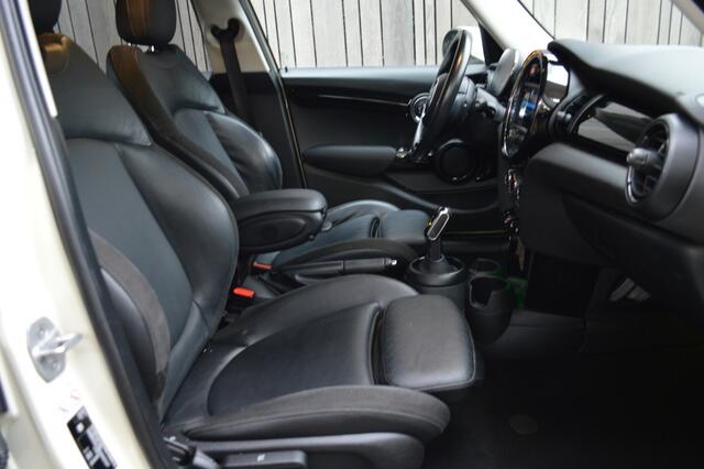 Mini COOPER S Mini 2.0 Aut. Led Leder Navi CarPlay Pdc