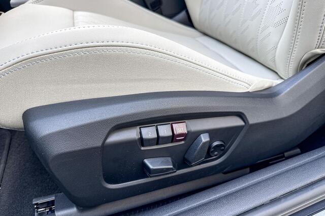 Mini COOPER S Cabrio 2.0 Favoured Pakket XL