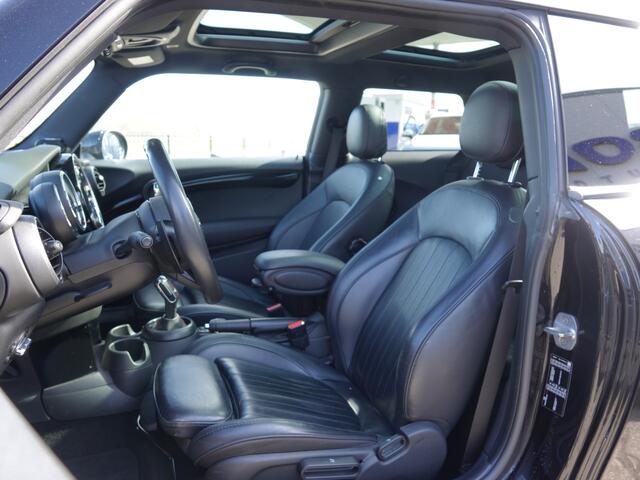 Mini COOPER S Mini 2.0 AUTOMAAT Knightsbridge LEER | PANO | HUD | HK-AUDIO