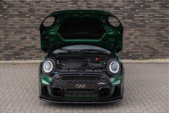 Mini COOPER S Mini 2.0 Rockingham GT Edition | Panorama | Schaalstoelen | Navi | Camera | 18"LM | NL Auto | British Racing Green