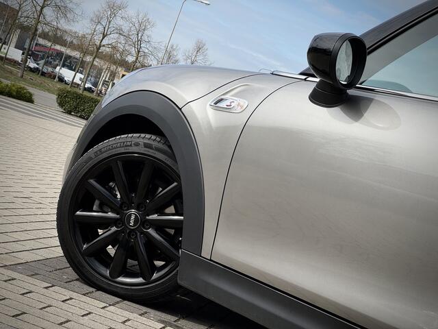 Mini COOPER S Mini Cabrio 2.0 Chili 192 pk | Harman Kardon | Adaptive Cruise | Achteruitrijcamera | Lederen Sportstoelen | Apple Carplay | Piano Black | Dealer O.H.