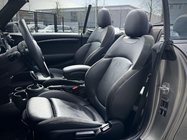 Mini COOPER S Mini Cabrio 2.0 Chili 192 pk | Harman Kardon | Adaptive Cruise | Achteruitrijcamera | Lederen Sportstoelen | Apple Carplay | Piano Black | Dealer O.H.