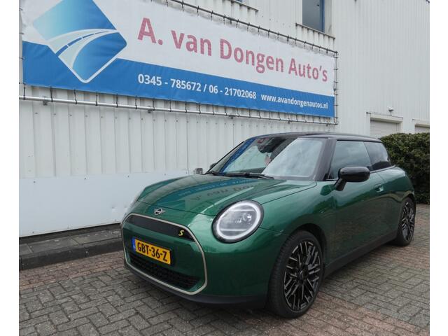 Mini COOPER S COOPER SE FAVOURED M 54.2KWH,Pano,Led,Navi,Camera