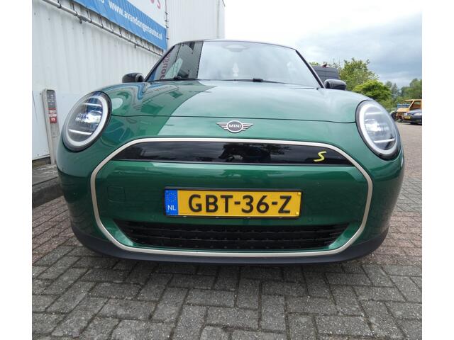 Mini COOPER S COOPER SE FAVOURED M 54.2KWH,Pano,Led,Navi,Camera