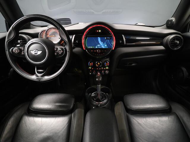 Mini COOPER S Mini Cabrio 2.0 Chili Serious Business [HARMAN/KARDON, HEAD-UP, SFEERVERLICHTING, STOELVERWARMING, CAMERA, PDC V+A, VOL LEDER, CRUISE, BLUETOOTH, CLIMATE, NIEUWSTAAT]