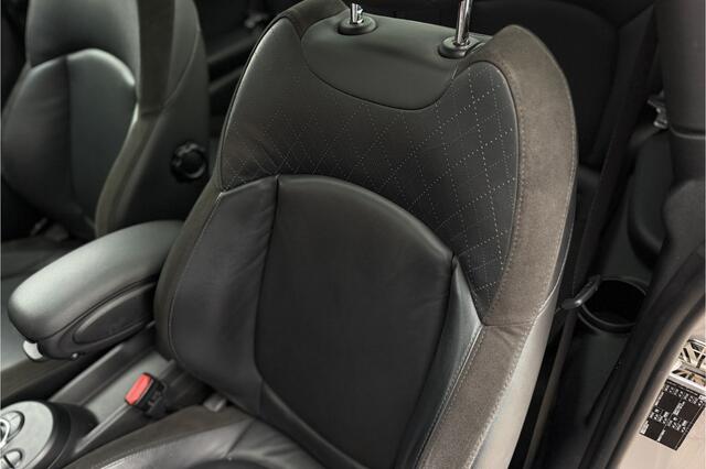 Mini COOPER S 3-Deurs 2.0 | JCW-Pakket | Full Option | Pano | Verlaagd | JCW Pro-Uitlaat | PPF