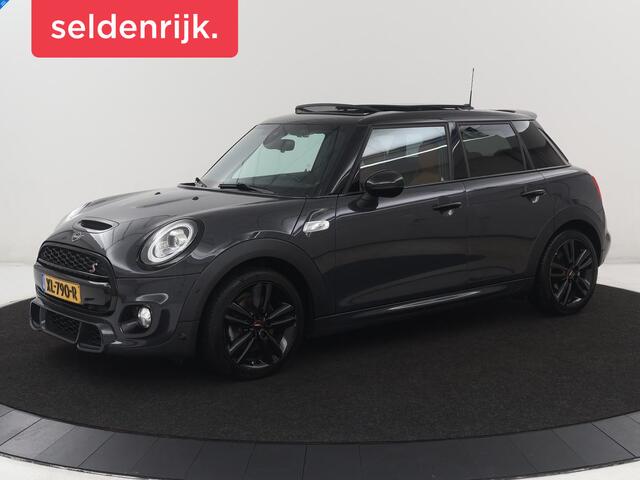 Mini COOPER S 5-Deurs 2.0 | Panoramadak | Adaptive cruise | Harman / Kardon | Leder | Carplay | Camera | Full LED | Sfeerverlichting | Climate control |