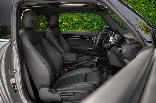 Mini COOPER S 3-Deurs 2.0 Rockingham GT Edition |Pano|JCW|1e.Eig.|Camera