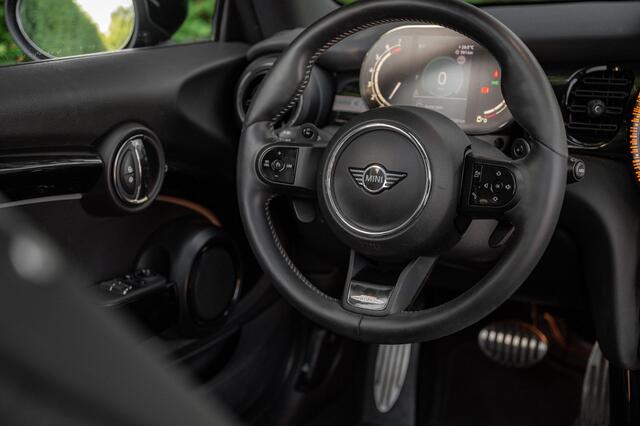 Mini COOPER S 3-Deurs 2.0 Rockingham GT Edition |Pano|JCW|1e.Eig.|Camera