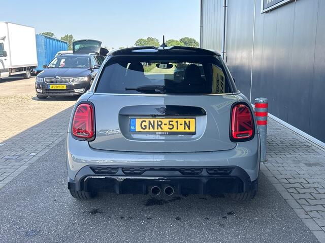 Mini COOPER S 5-Deurs 2.0 John Cooper Works