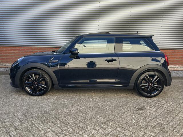 Mini COOPER S 3-Deurs 2.0 Rockingham GT Edition | Automaat | Panoramadak | Stoelverwarming | Camera |