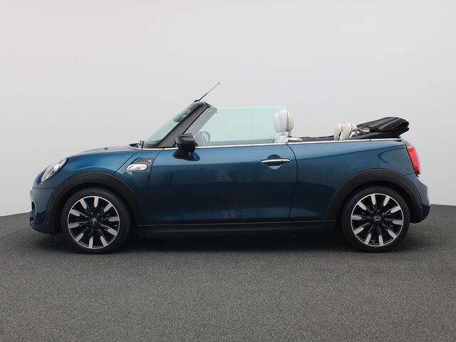 Mini COOPER S Cabrio 2.0 Sidewalk Edition 192 PK Head-up display, Navigatie, PDC v+a, Stoelverwarming, Leder, Camera