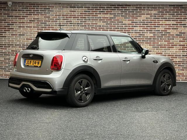 Mini COOPER S 2.0 Essential Garantie tot 11-2027 | Dealer | Camera | Stoelverwarming