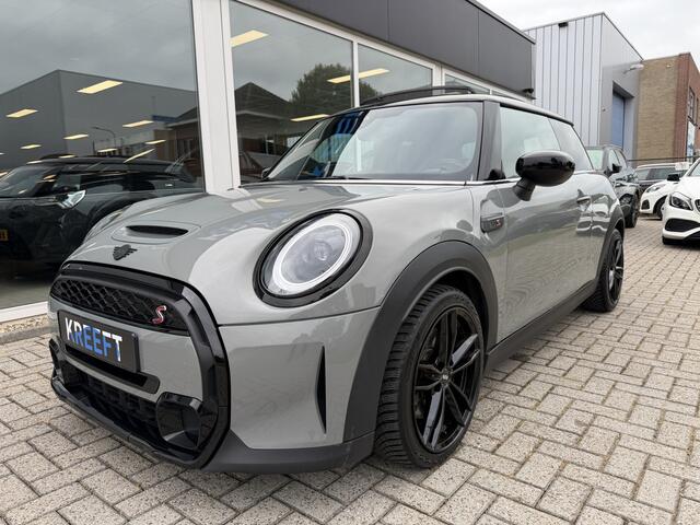 Mini COOPER S 3-Deurs 2.0 Pepper Panorama | Zwart optiek