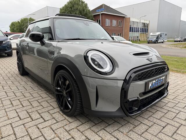 Mini COOPER S 3-Deurs 2.0 Pepper Panorama | Zwart optiek