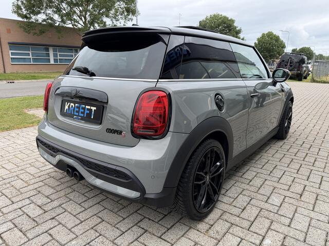 Mini COOPER S 3-Deurs 2.0 Pepper Panorama | Zwart optiek