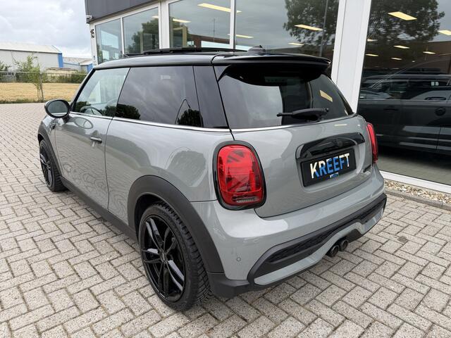Mini COOPER S 3-Deurs 2.0 Pepper Panorama | Zwart optiek