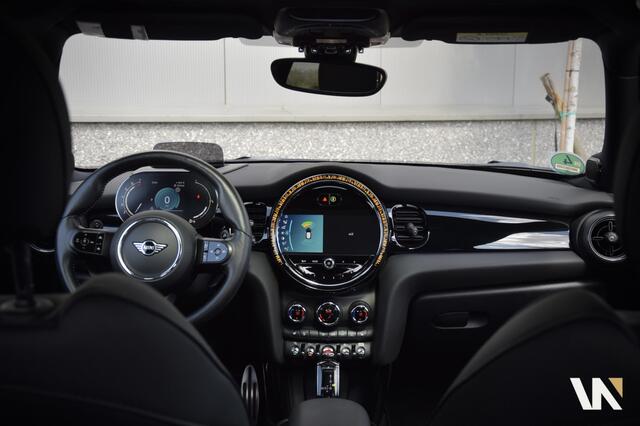 Mini COOPER S 3-Deurs 2.0 John Cooper Works | Panoramadak | Harman-Kardon | HUD | Camera | Adaptive Cruise | 1e Eig. Dealer O.H.