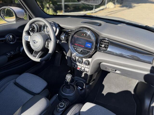 Mini COOPER S MINI Cabrio | Led | Black Trim | BTW | Rooftop Grey |