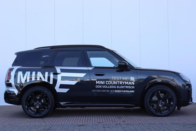 Mini COUNTRYMAN Cooper E JCW trim + Pakket L Navi / Clima / Comfort Access / Pano Dak / Harman Kardon / 360 Camera / PDC / 19'' LM /