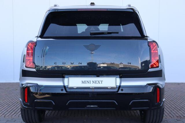Mini COUNTRYMAN Cooper E JCW trim + Pakket L Navi / Clima / Comfort Access / Pano Dak / Harman Kardon / 360 Camera / PDC / 19'' LM /