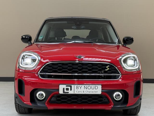 Mini COUNTRYMAN Mini 2.0 Cooper S E ALL4 Classic trim, 1ste eigenaar, BTW auto, Dealer onderhouden, Adaptieve cruise control, Climate control, Stoelverwarming, Voorruitverwarming,