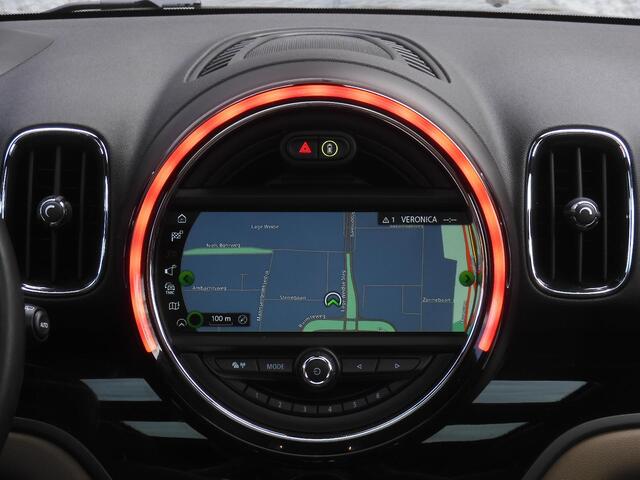 Mini COUNTRYMAN COOPER/ PANORAMADAK/ LEER/ HEAD-UP/ AFN. TREKHAAK/ H&K AUDIO/ ELEKT. KLEP