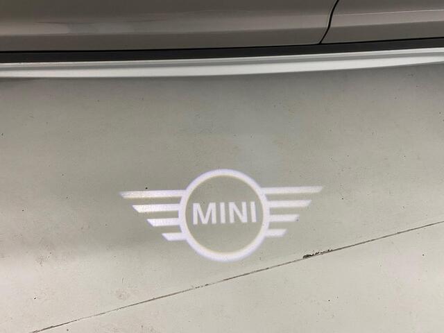 Mini COUNTRYMAN 1.5 Cooper ALL4 Chili Panodak, Sportstoel in vol leer, Camera Led Koplampen