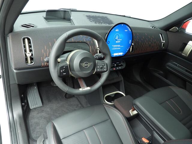 Mini COUNTRYMAN SE John Cooper Works Trim / Package L / Panoramadak / Harman-Kardon / LED / Head-up / Alu wielen 20 inch