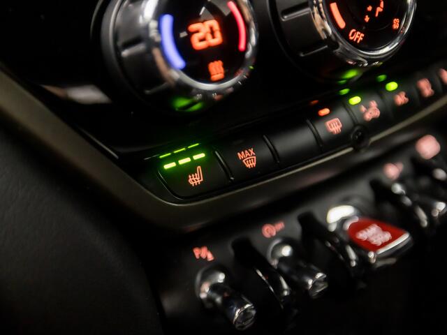 Mini COUNTRYMAN Mini 2.0 Cooper S Chili 192Pk Automaat (GROOT NAVI, CLIMATE, LEDER, STOELVERWARMING, SPORTSTOELEN, LED KOPLAMPEN, ZWART HEMEL, CRUISE, NIEUWE APK, NIEUWSTAAT)
