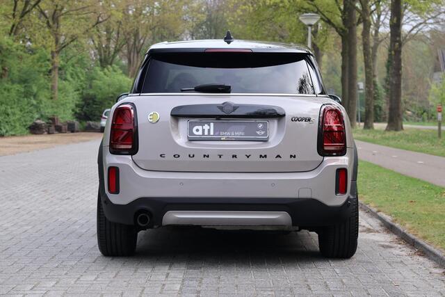 Mini COUNTRYMAN Mini 2.0 Cooper S E ALL4 Classic Pano, Navi, Apple CarPlay, Achteruitrijcamera, Keyless, sportstoelen, LED, Parkeerassistent, PDC, etc.