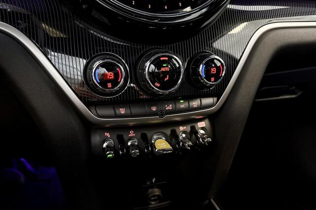 Mini COUNTRYMAN Cooper S E ALL4 | Glazen Panoramadak | Head-up display | Comfort Access | Achteruitrijcamera |