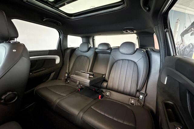 Mini COUNTRYMAN Cooper S E ALL4 | Glazen Panoramadak | Head-up display | Comfort Access | Achteruitrijcamera |