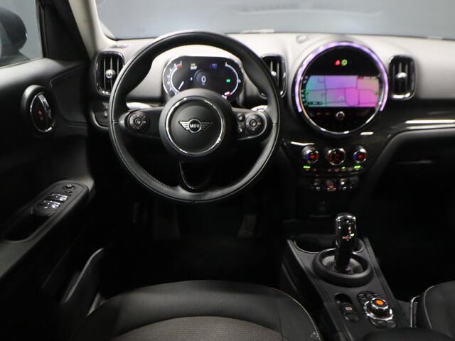 Mini COUNTRYMAN Mini 1.5 Cooper Business Edition [DIGITAL DASH, CRUISE CONTROL, APPLE CARPLAY, CAMERA + PDC ACHTER, NAVIGATIE, NIEUWSTAAT]