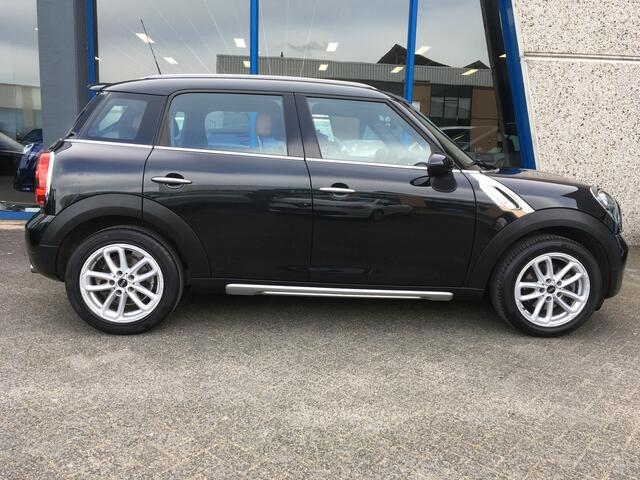 Mini COUNTRYMAN Mini 1.6 Cooper Pepper