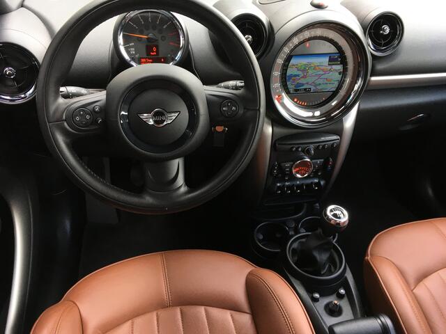 Mini COUNTRYMAN Mini 1.6 Cooper Pepper