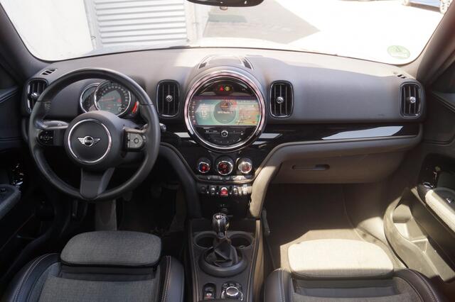 Mini COUNTRYMAN 2.0d 150pk Cooper Business Edition -PANO-ECC-