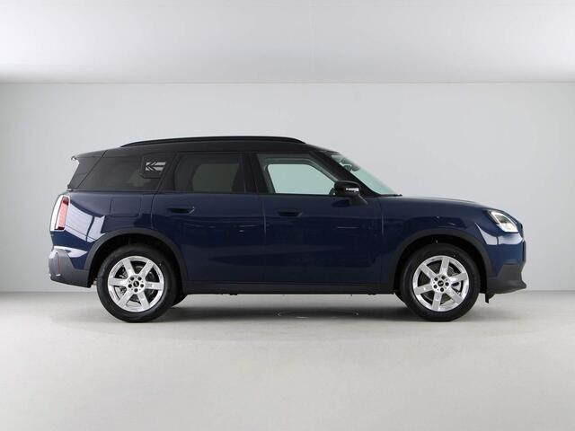 Mini COUNTRYMAN C Classic Pakket M Plus | Head-Up | Stoelverwarming | Comfort Access | Achteruitrijcamera |
