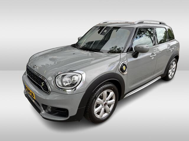 Mini COUNTRYMAN Mini 2.0 Cooper S E ALL4 Salt | hybrid | naviagtie | half leder bekleding | lichtmetalen wielen |