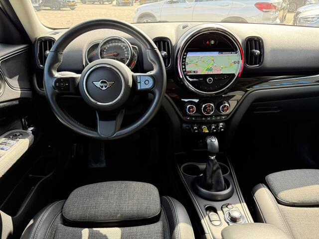 Mini COUNTRYMAN Mini 2.0 Cooper S E ALL4 Classic Wit PDC LED Cruise Control Climate Control DAB