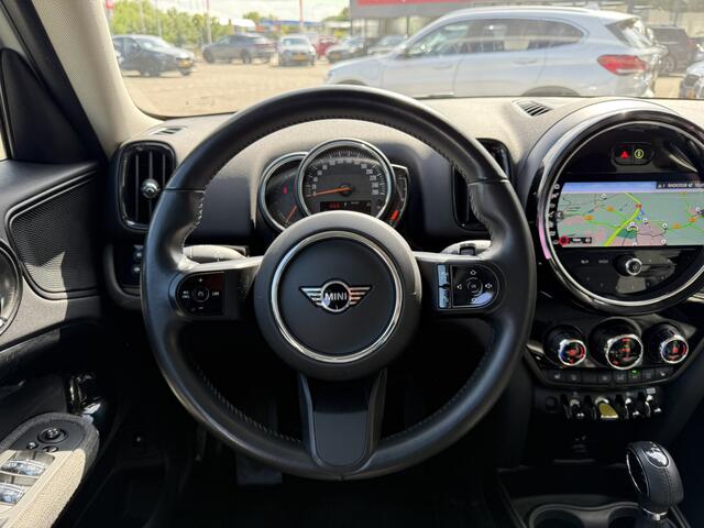 Mini COUNTRYMAN Mini 2.0 Cooper S E ALL4 Classic Wit PDC LED Cruise Control Climate Control DAB
