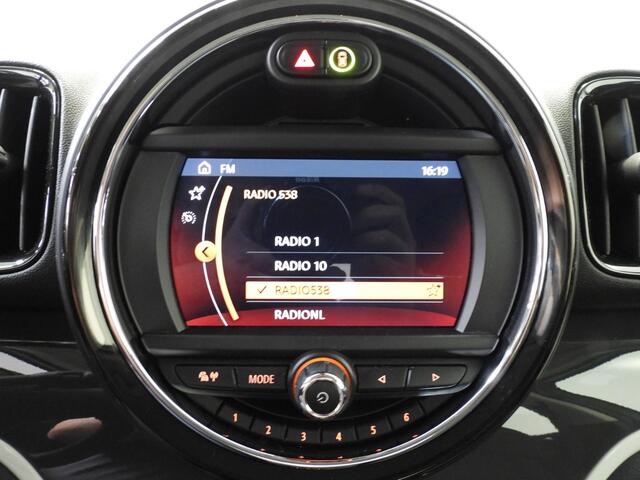 Mini COUNTRYMAN Mini 2.0 Cooper S E ALL4 Salt NAVI/CLIMA/CRUISE/LED/17"LMV!